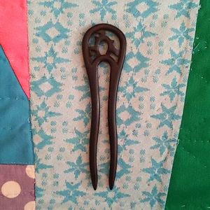 Ebony carved hair pin/fork.  Dark brown